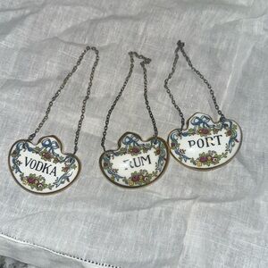 Bone China CoalPort 1750 alcohol signs